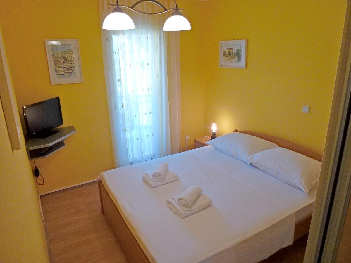 Apartment Honor Njivice Exterior foto